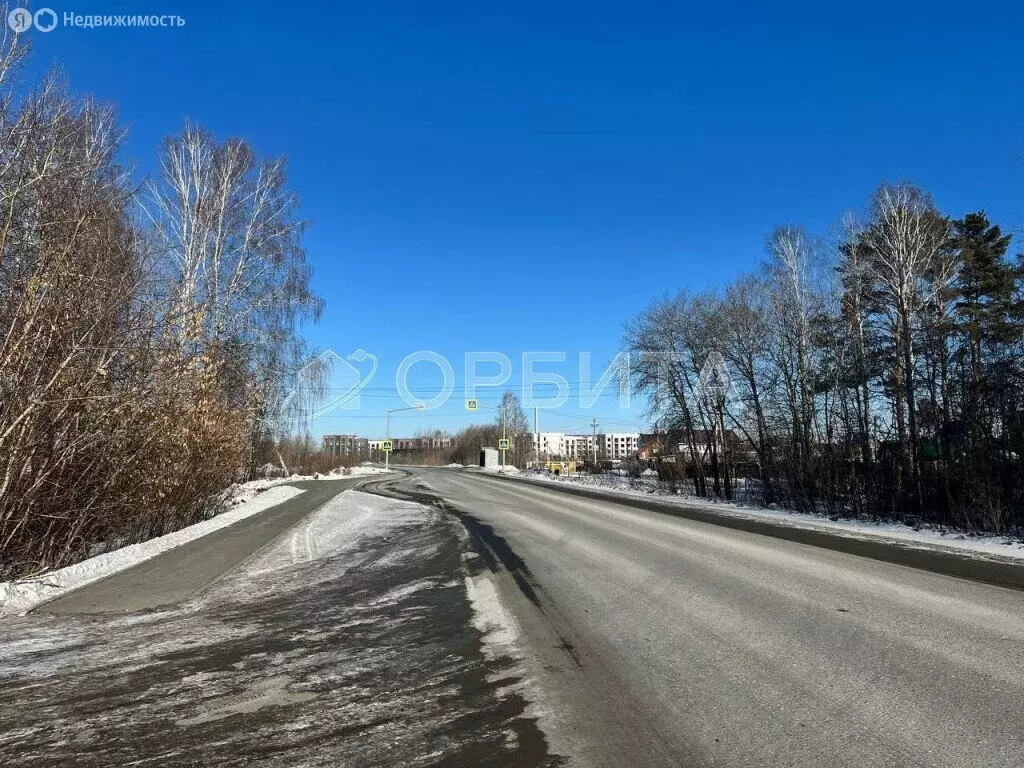 Участок в Тюменский район, село Ембаево (500 м) - Фото 0