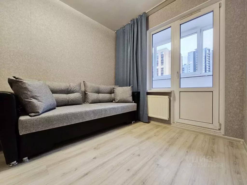 Студия Ленинградская область, Мурино Всеволожский район, бул. ... - Фото 1