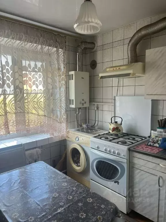 2-к кв. Ростовская область, Азов Азовский район, Инзенская ул., 5 ... - Фото 0