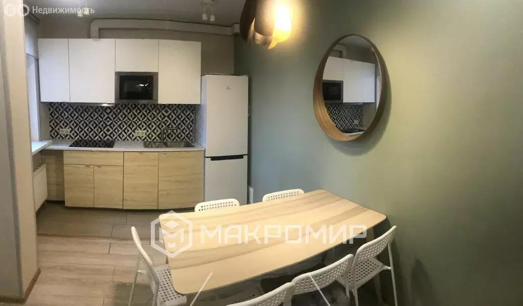 3-комнатная квартира: Санкт-Петербург, Смоленская улица, 18 (81.2 м) - Фото 1