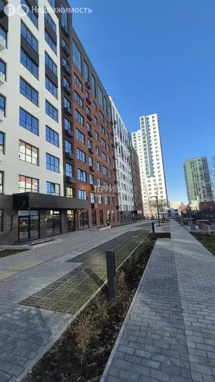 3-комнатная квартира: Пермь, улица Карпинского, 11 (62.6 м) - Фото 1