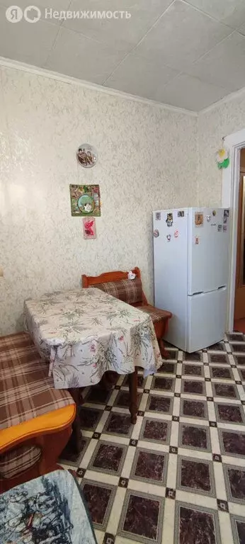 3-комнатная квартира: деревня Кабаново, 154 (59.8 м) - Фото 1