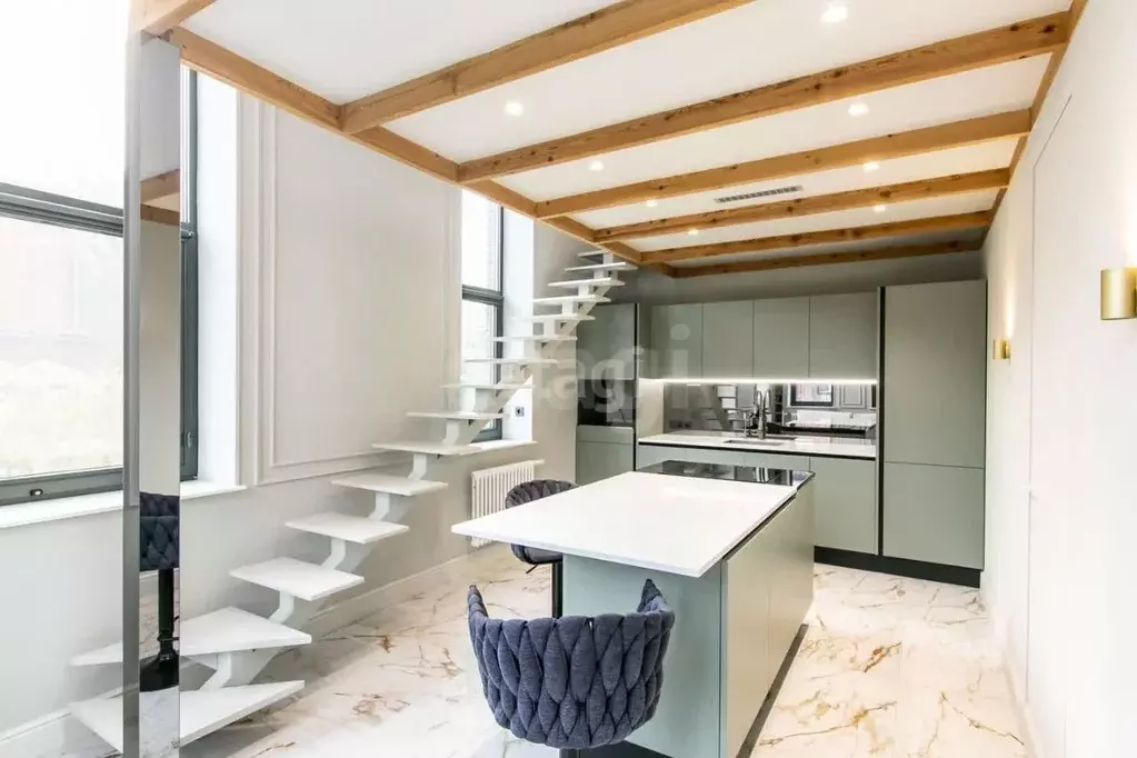 1-к кв. Тюменская область, Тюмень ул. Усиевича, 16 (54.0 м) - Фото 1