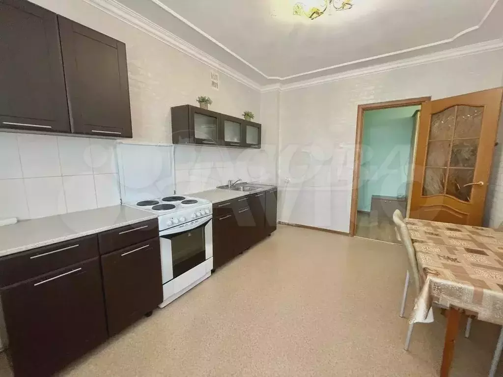 3-к. квартира, 71 м, 6/9 эт. - Фото 1