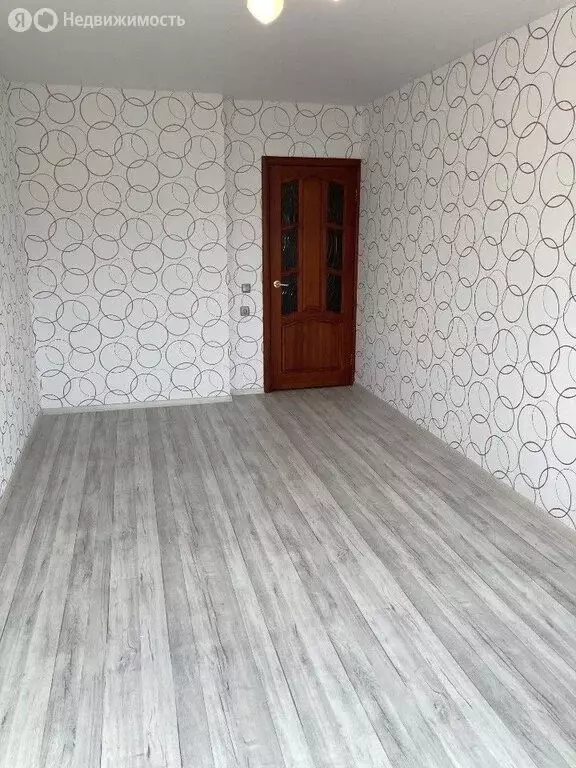 3-комнатная квартира: Волгоград, Шекснинская улица, 32 (69.4 м) - Фото 2