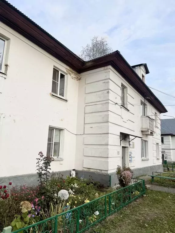Продается 3-комнатная квартира - Фото 1
