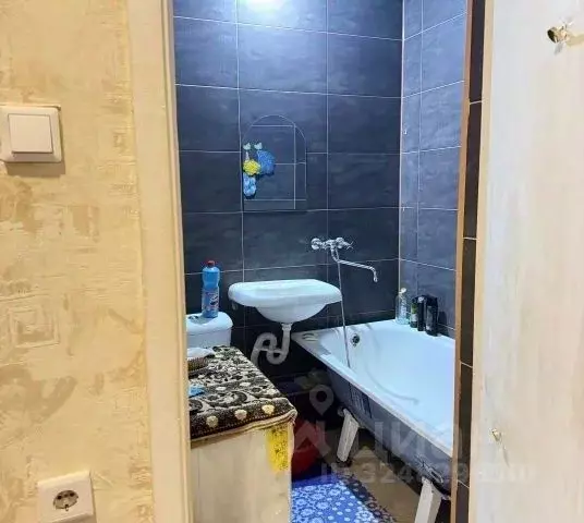 1-к кв. Омская область, Омск ул. Дианова, 24/1 (35.9 м) - Фото 1