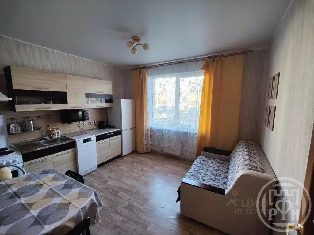 1-к кв. Санкт-Петербург, Санкт-Петербург, Петергоф ул. Парковая, 16к3 ... - Фото 0