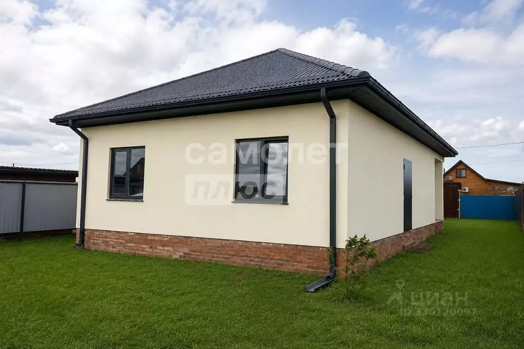 Дом в Краснодарский край, Приморско-Ахтарск Геленджикская ул., 4 (71 ... - Фото 1