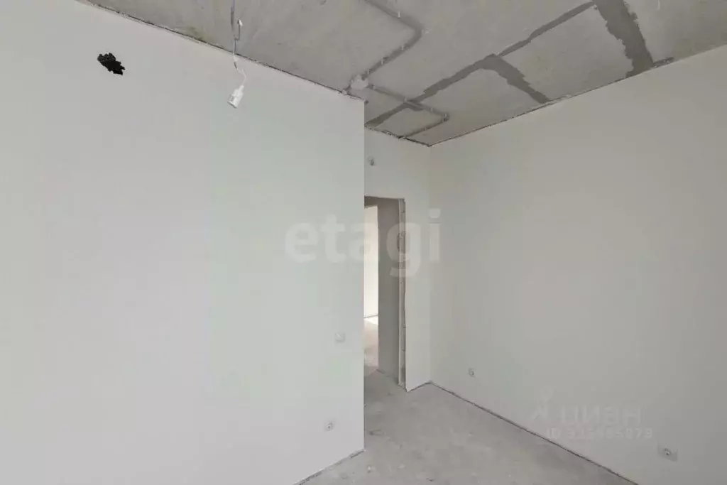 Студия Свердловская область, Екатеринбург ул. Крауля, 107/4 (27.9 м) - Фото 1