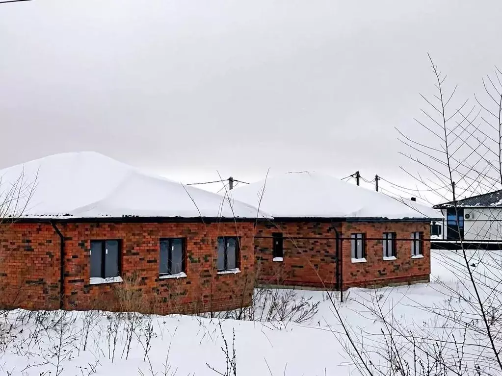 Коттедж в Саратовская область, Энгельсский район, Красноярское ... - Фото 1