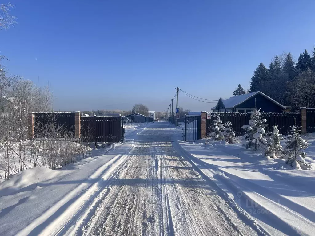 Участок в Ленинградская область, Тосненское городское поселение, ... - Фото 1