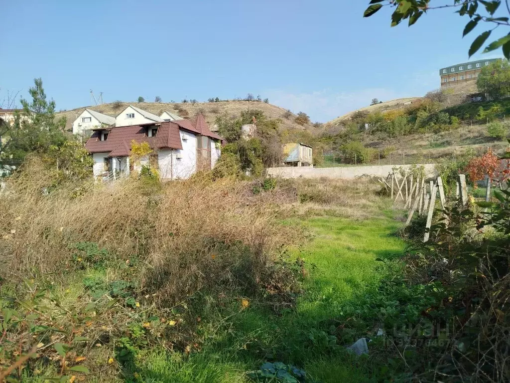 Участок в Крым, Судак муниципальный округ, с. Морское ул. Заречная ... - Фото 1