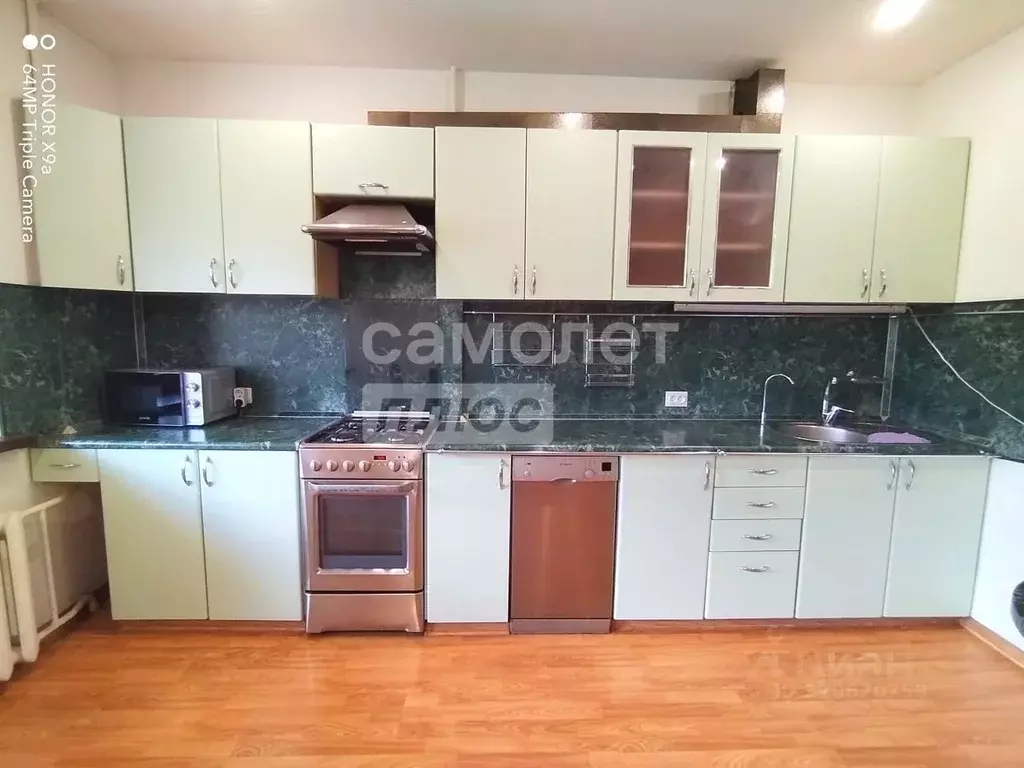 4-к кв. Калужская область, Калуга ул. Академика Королева, 4 (188.6 м) - Фото 0