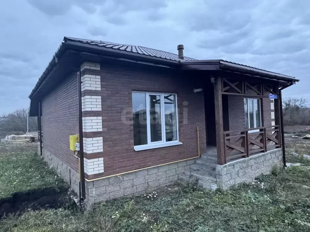 Дом в Белгородская область, Белгородский район, пос. Майский ул. ... - Фото 1