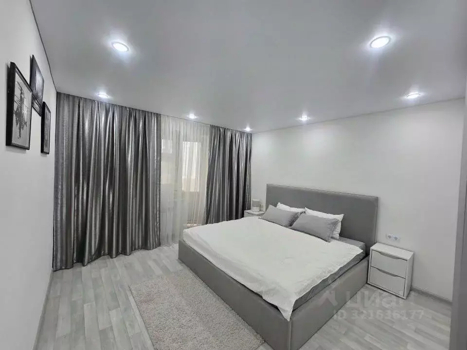 3-к кв. Татарстан, Зеленодольск ул. Ленина, 20А (93.4 м) - Фото 0