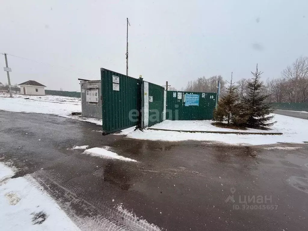 Участок в Калужская область, Жуковский муниципальный округ, Чубарово ... - Фото 1