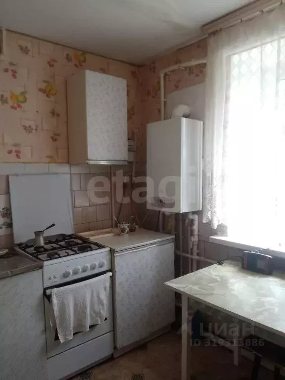 3-к кв. Калужская область, Людиново ул. Толстого, 67 (66.6 м) - Фото 0