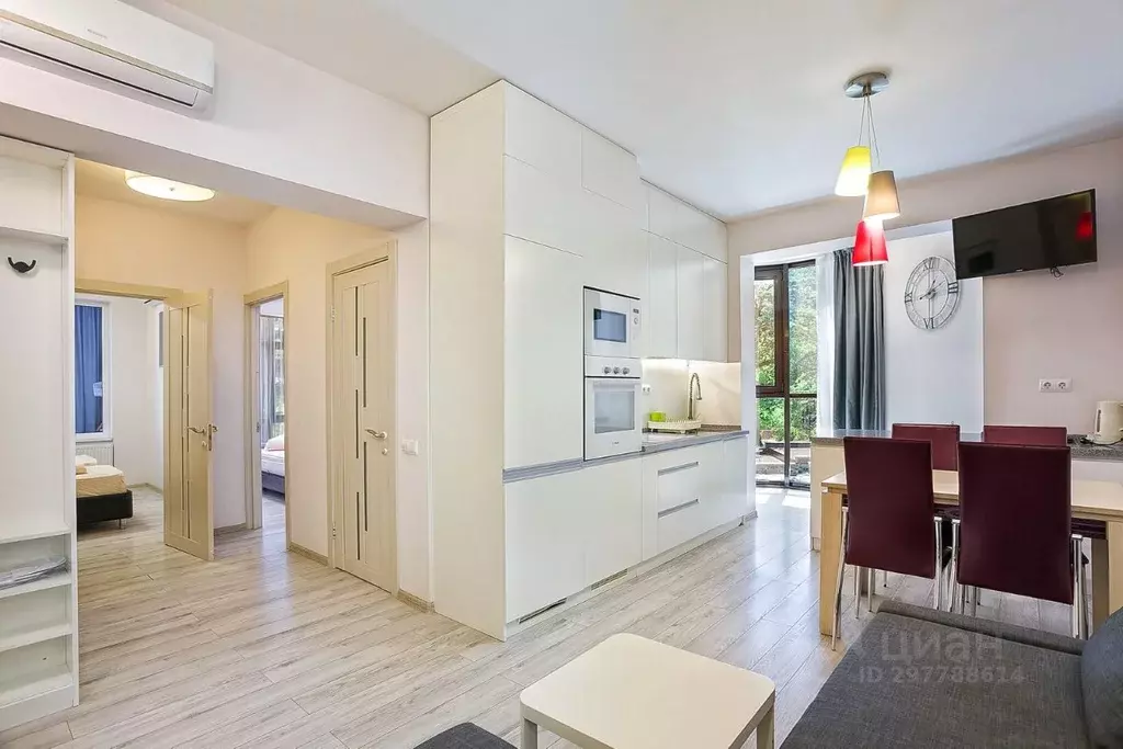 3-к кв. Крым, Ялта проезд Парковый, 9 (65.0 м) - Фото 1