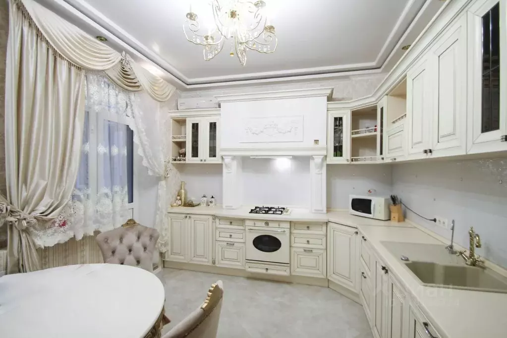 3-к кв. Ростовская область, Ростов-на-Дону ул. Шаумяна, 57 (90.3 м) - Фото 0