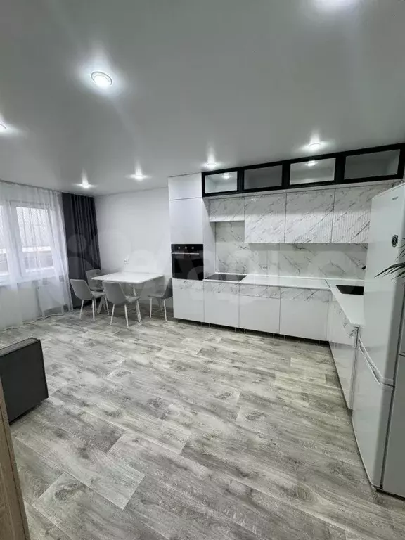 2-к. квартира, 54,2 м, 2/15 эт. - Фото 1