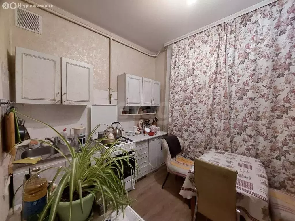 2-комнатная квартира: Череповец, улица Металлургов, 35 (58 м) - Фото 2