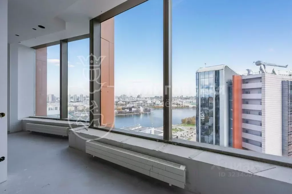 4-к кв. Свердловская область, Екатеринбург ул. Бориса Ельцина, 6 ... - Фото 2