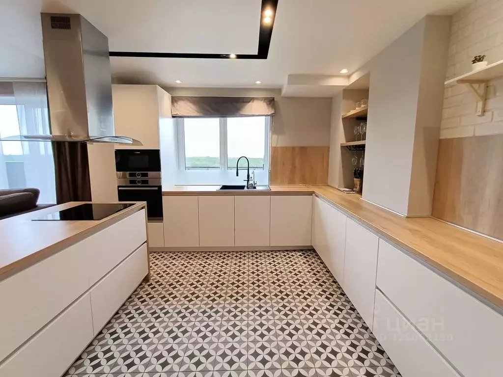 4-к кв. Челябинская область, Челябинск Лесопарковая ул., 8 (110.0 м) - Фото 1