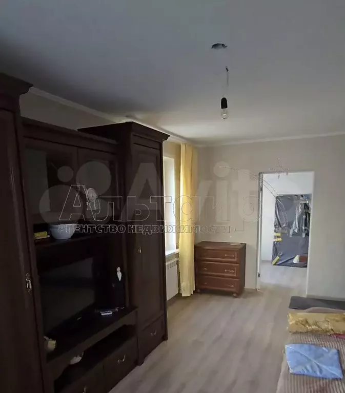 3-к. квартира, 60 м, 2/9 эт. - Фото 1