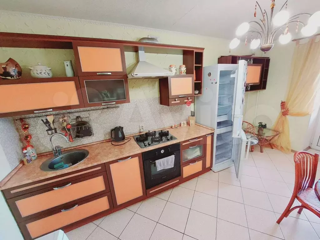 1-к. квартира, 48 м, 7/10 эт. - Фото 0