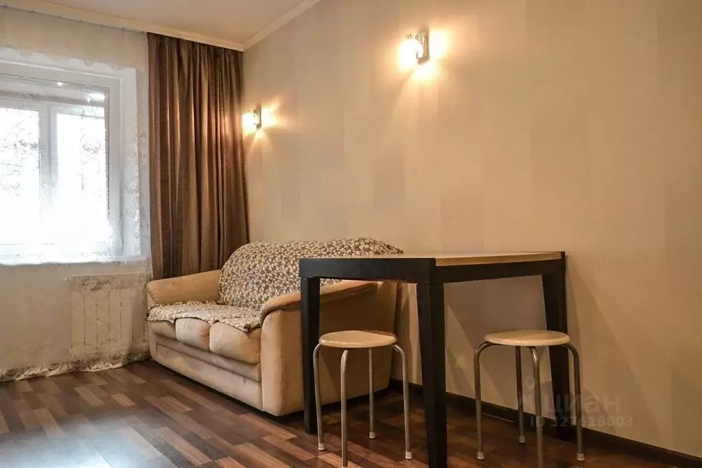 2-к кв. Кировская область, Киров ул. Владимирская, 42Б (40.0 м) - Фото 1