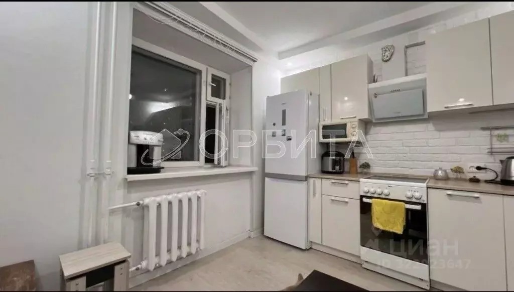 1-к кв. Тюменская область, Тюмень ул. Ю.-Р.Г. Эрвье, 12 (41.0 м) - Фото 2