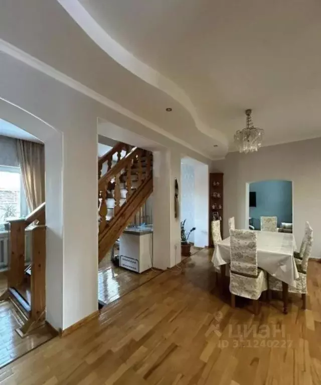 Дом в Саха (Якутия), Якутск Покровское шоссе, 7-й км (209 м) - Фото 1