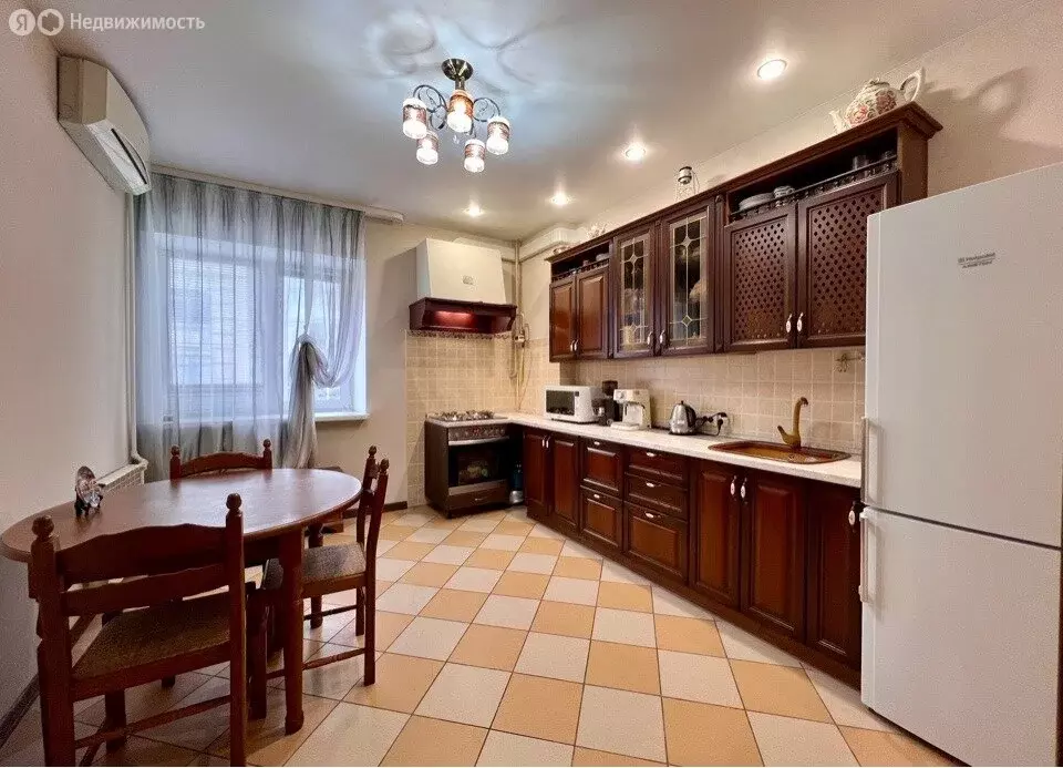 2-комнатная квартира: Оренбург, улица Правды, 25 (87 м) - Фото 2