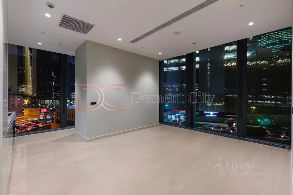 Офис в Москва 1-й Красногвардейский проезд, 22с2 (70 м) - Фото 2