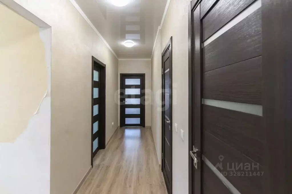 2-к кв. Тюменская область, Тюмень ул. Монтажников, 43 (59.5 м) - Фото 1