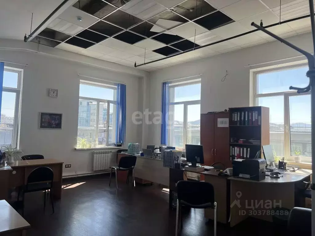 Офис в Бурятия, Улан-Удэ ул. Балтахинова, 15 (41 м) - Фото 1