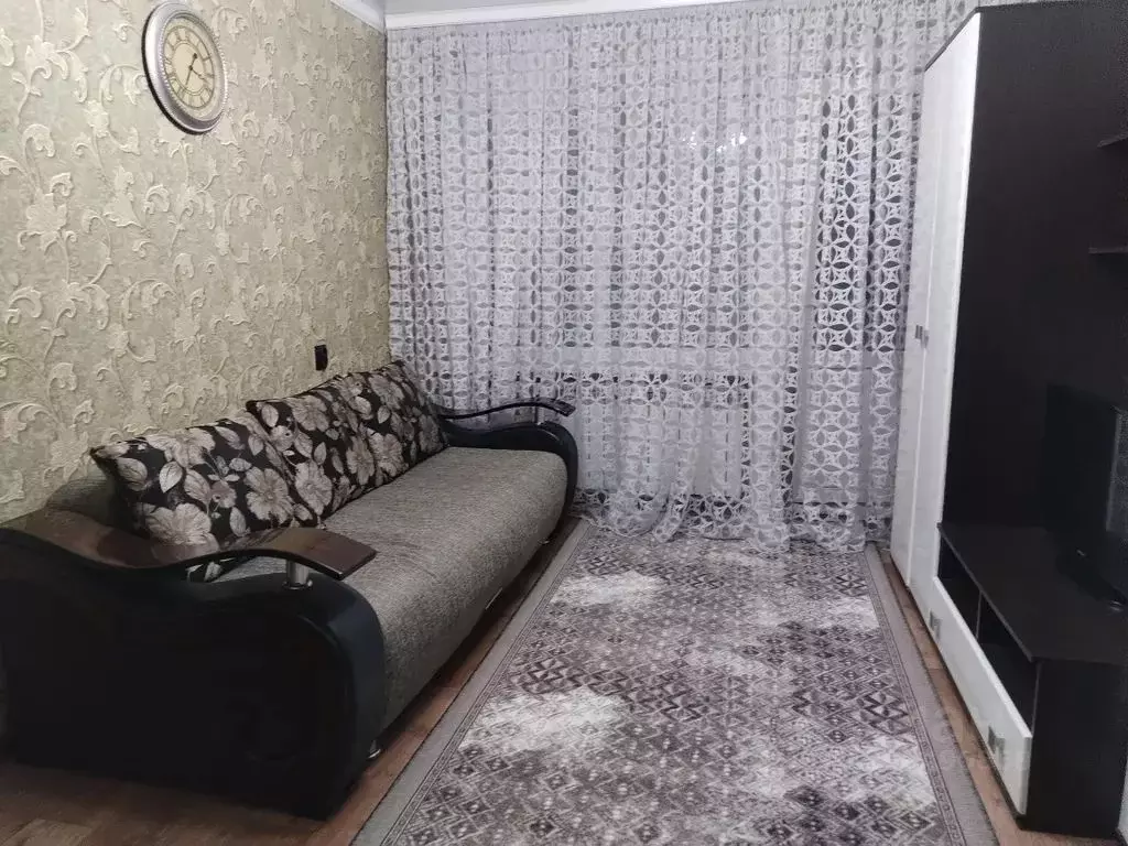 2-к кв. Белгородская область, Новый Оскол Кооперативная ул., 2 (47.0 ... - Фото 0