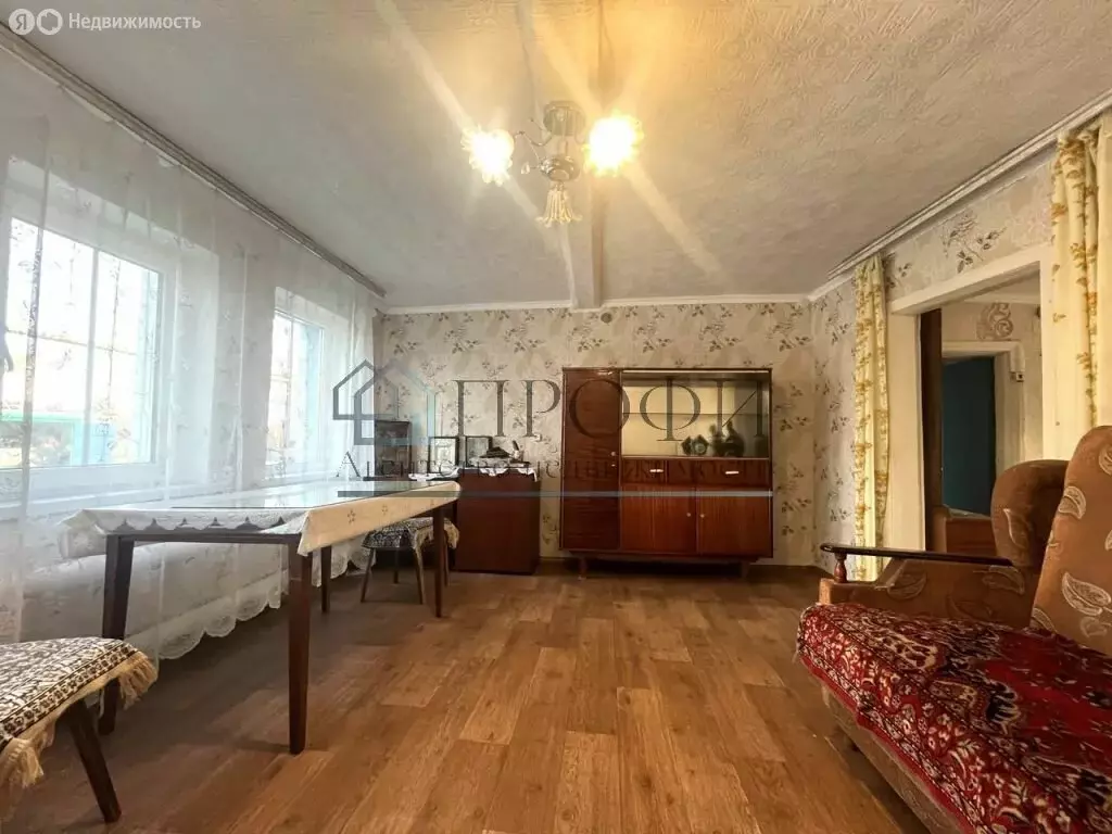 Дом в Белгородская область, Новооскольский муниципальный округ, село ... - Фото 1