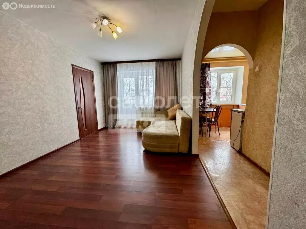 2-комнатная квартира: Белоусово, улица Гурьянова, 3 (44.2 м) - Фото 1