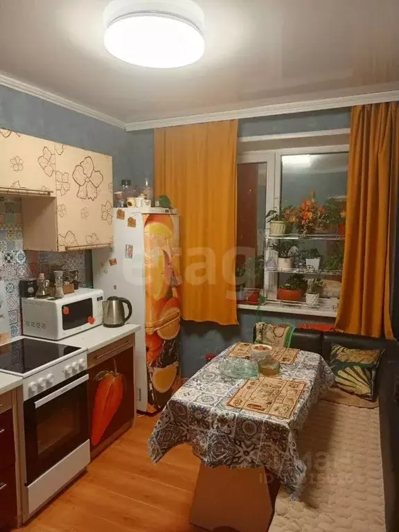 2-к кв. Тюменская область, Тобольск 8-й мкр, 44 (50.2 м) - Фото 1