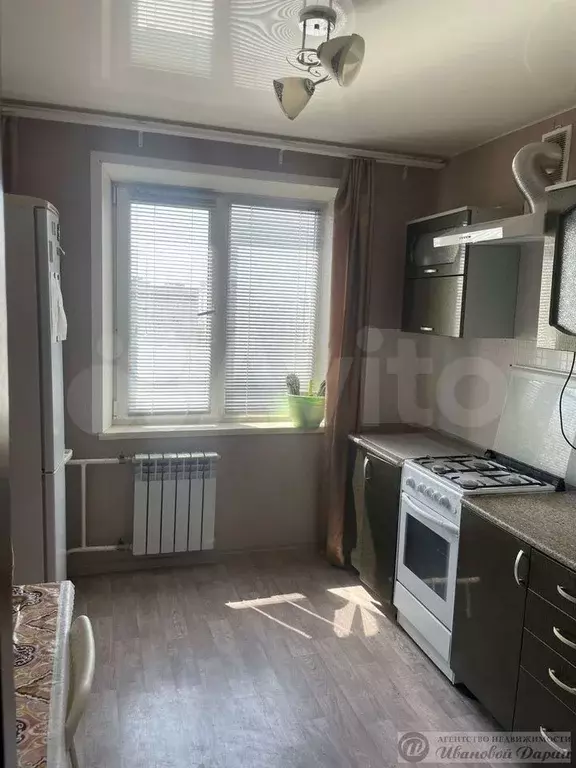 1-к. квартира, 33 м, 9/9 эт. - Фото 0