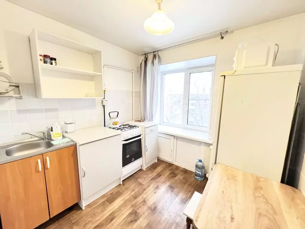 1-к кв. Омская область, Омск просп. Мира, 8 (36.0 м) - Фото 1