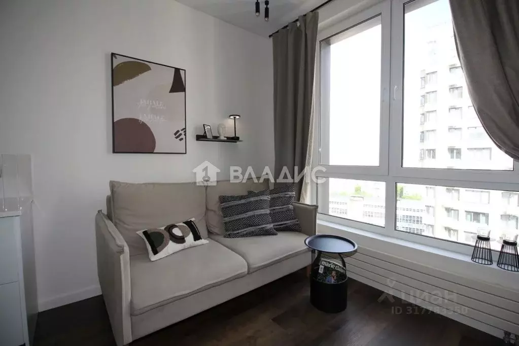 1-к кв. Москва ул. Летчика Осканова, 6 (33.9 м) - Фото 0