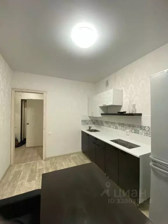 1-к кв. Кировская область, Киров ул. Анжелия Михеева, 17 (35.0 м) - Фото 2