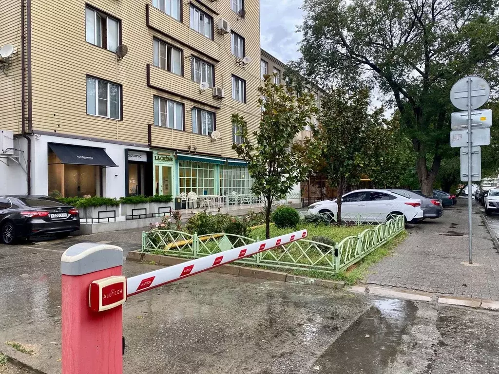 1-к кв. Дагестан, Махачкала ул. Дзержинского, 12А (50.0 м) - Фото 2