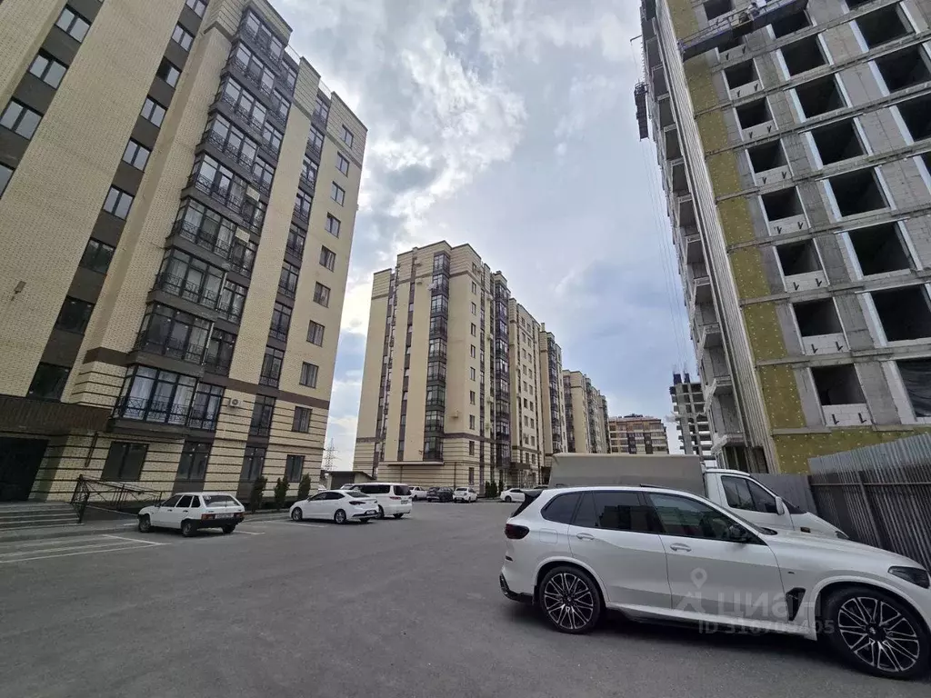 1-к кв. Северная Осетия, Владикавказ ул. Астана Кесаева, 44Вк3 (42.0 ... - Фото 1