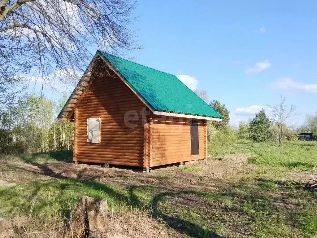 Дом в Ленинградская область, Тихвинский район, Цвылевское с/пос, д. ... - Фото 1