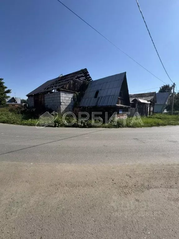 Участок в Тюменская область, Тюменский район, с. Перевалово Заречная ... - Фото 1