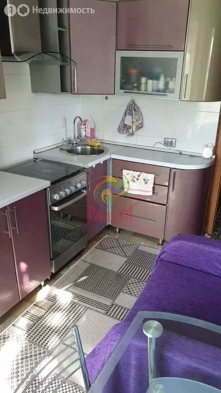 3-комнатная квартира: Иваново, улица Каравайковой, 140 (54 м) - Фото 0